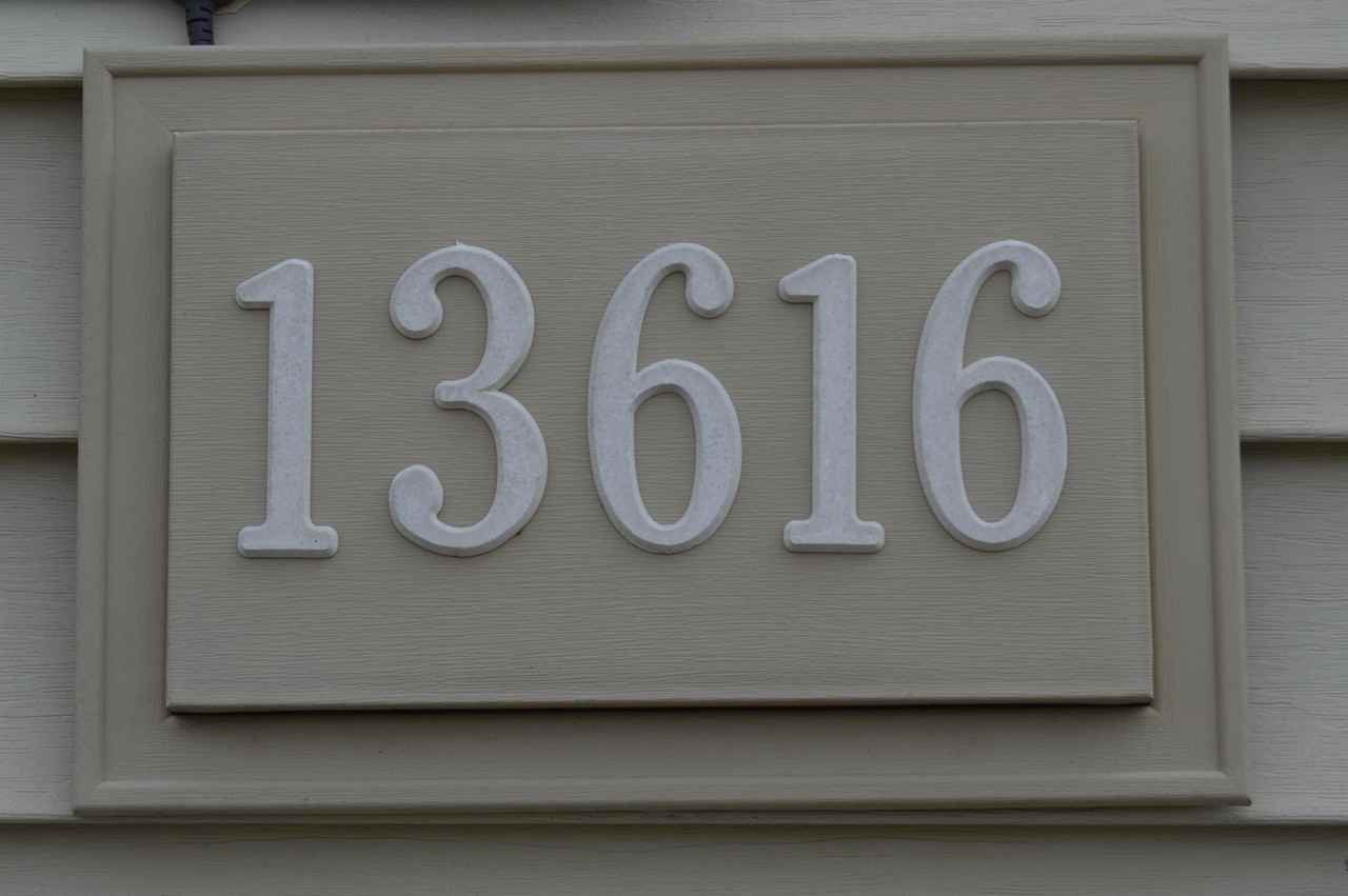 13616 Henry St #1 - Photo 2 of 16