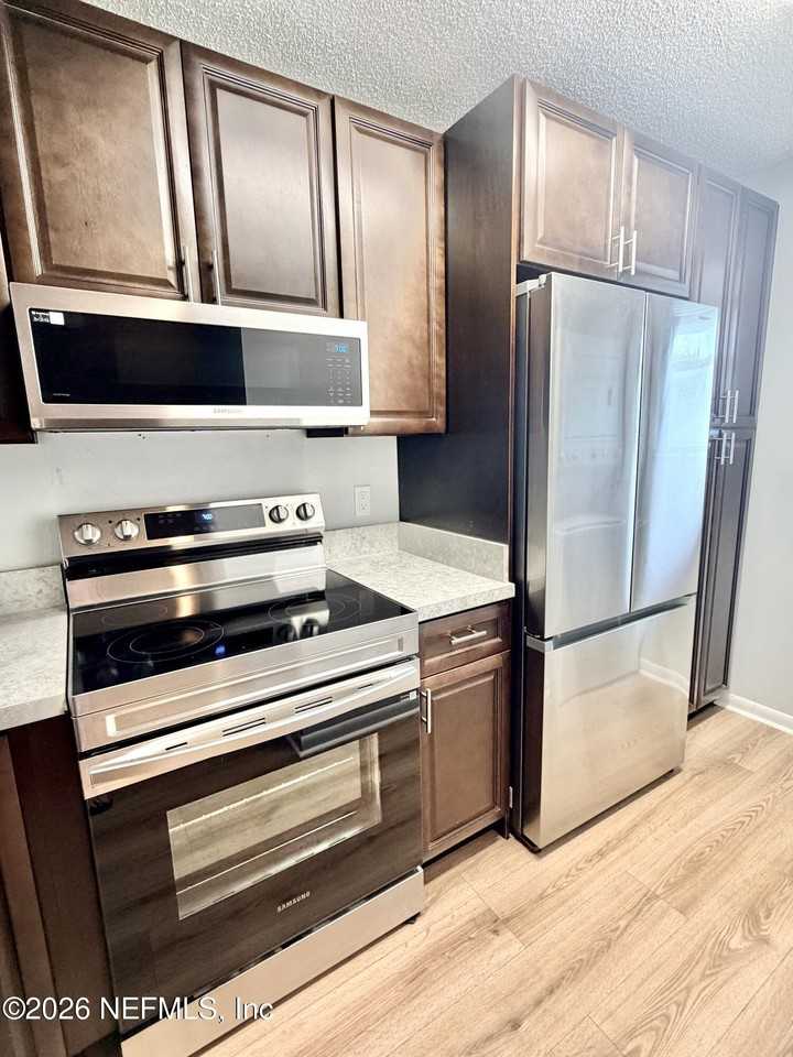 650 W Pope Rd #263 - Photo 5 of 17