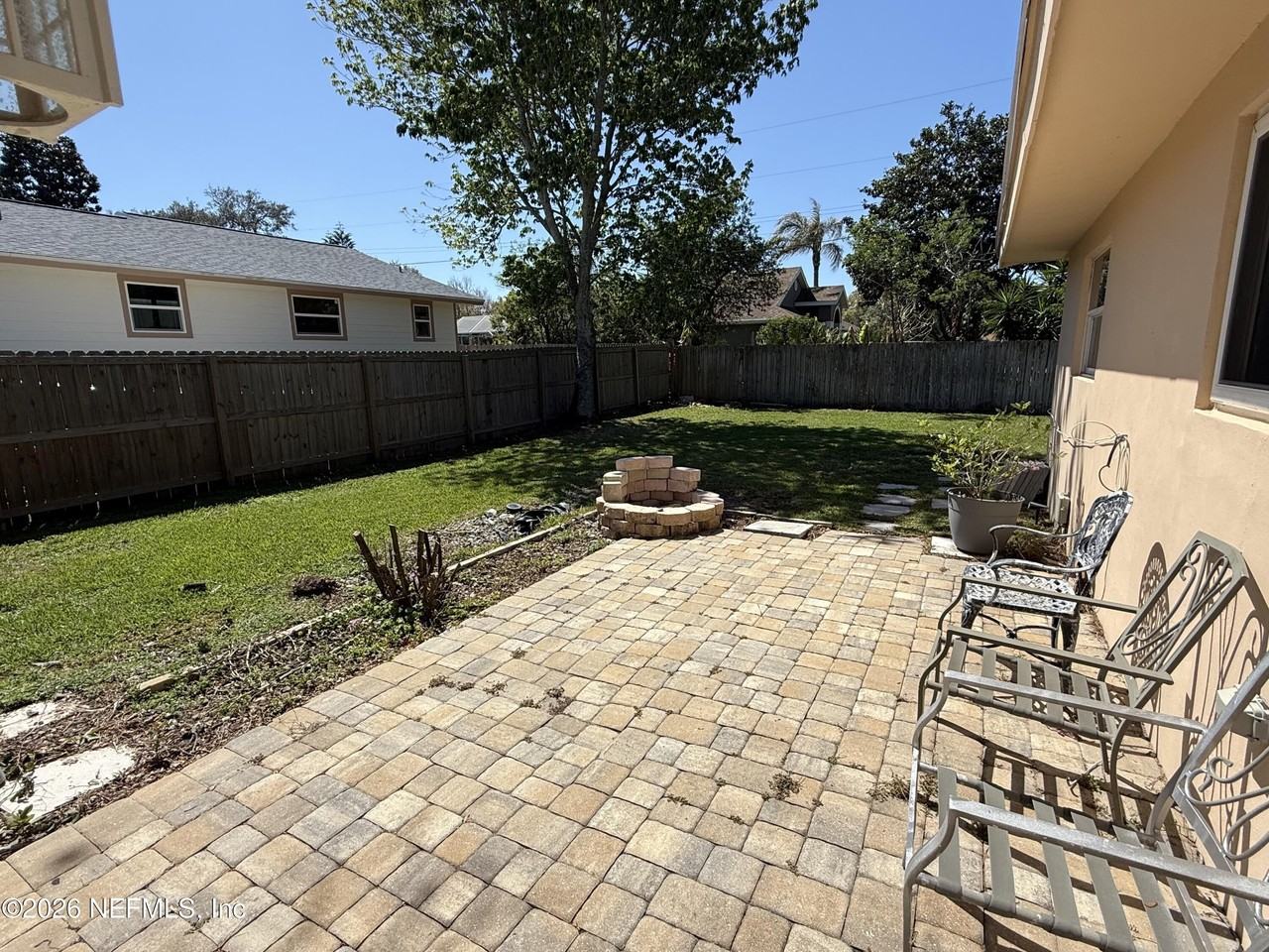 130 Southwind Cir - Photo 2 of 13