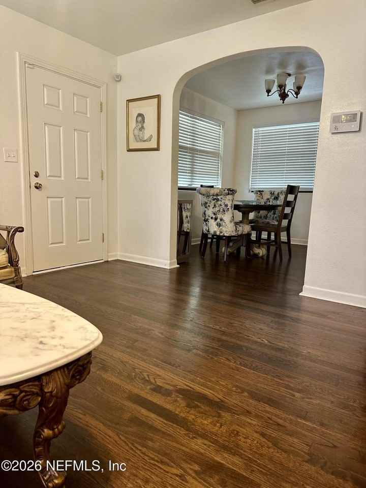 5351 Royce Ave - Photo 6 of 24