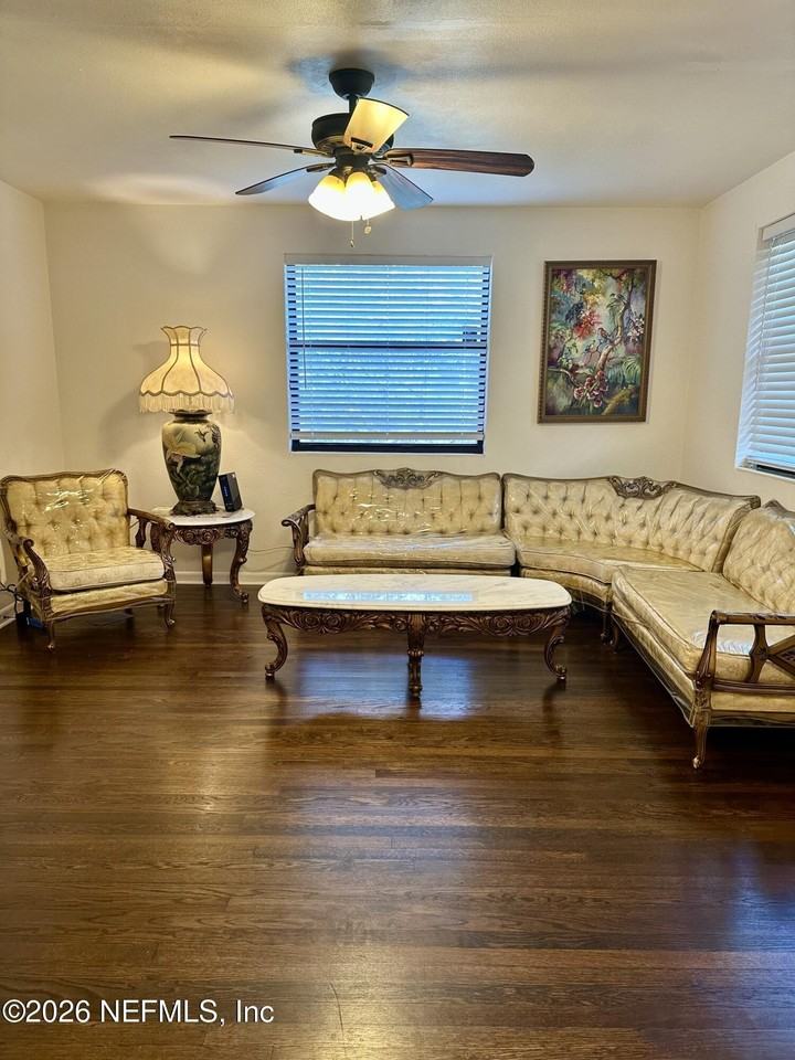5351 Royce Ave - Photo 7 of 24
