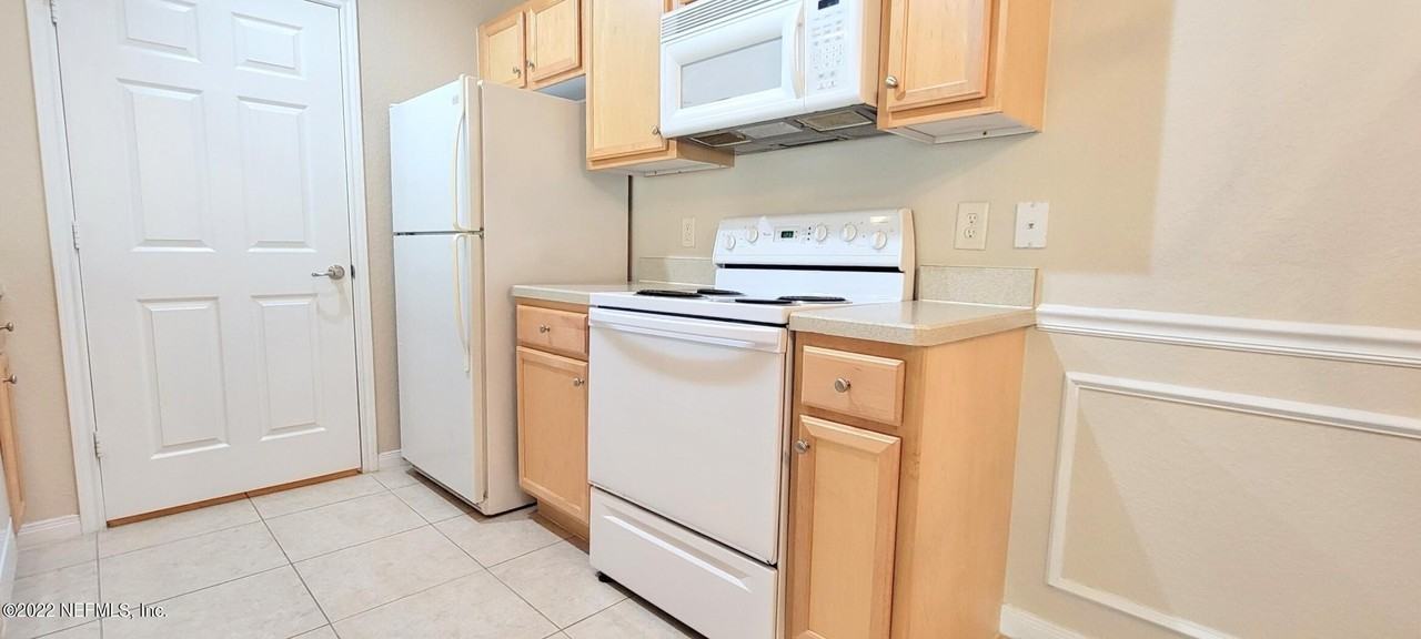 285 Old Village Center Cir #5206 - Photo 4 of 50