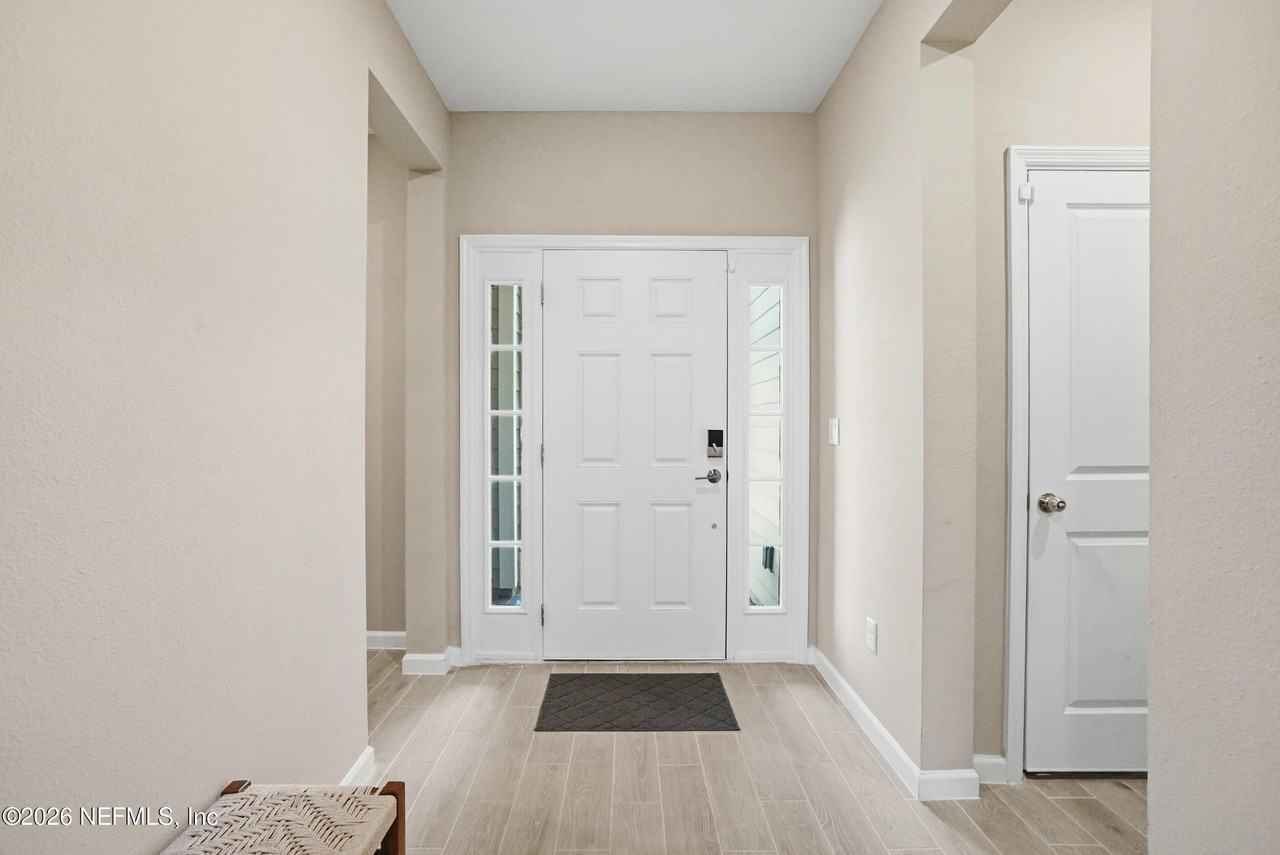 75435 Sunberry Dr - Photo 3 of 50