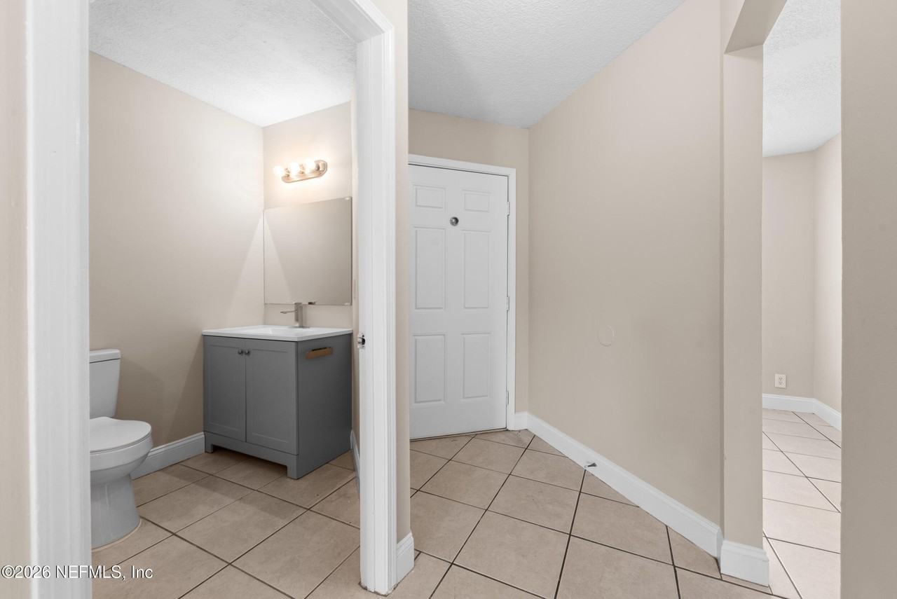 4259 Polo Ct - Photo 3 of 20