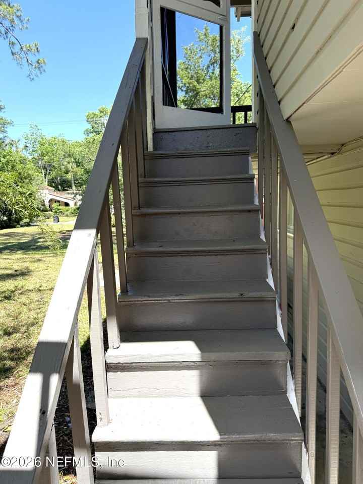 3324 Randall St - Photo 2 of 11