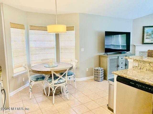 681 Lake Stone Cir - Photo 7 of 21