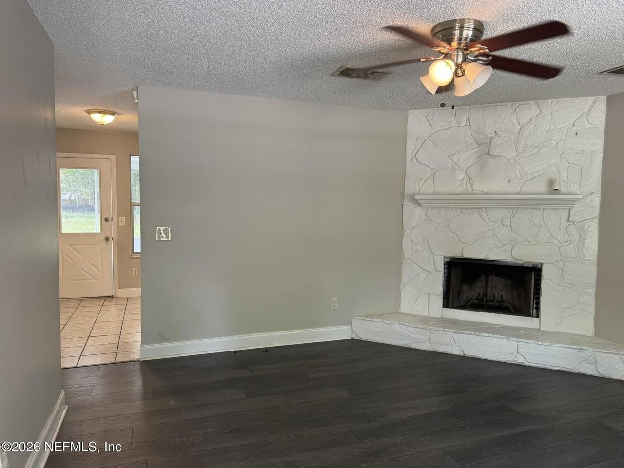 2120 Blair Rd - Photo 6 of 45