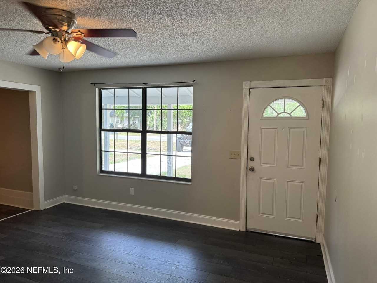 2120 Blair Rd - Photo 7 of 45