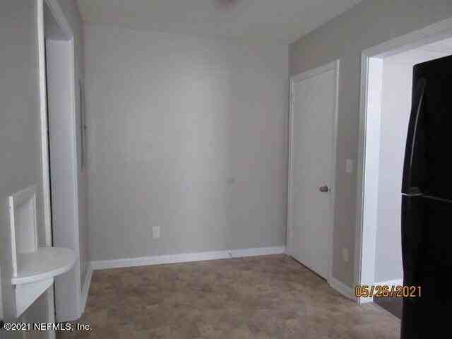 539 W 23rd St #3 - Photo 6 of 13
