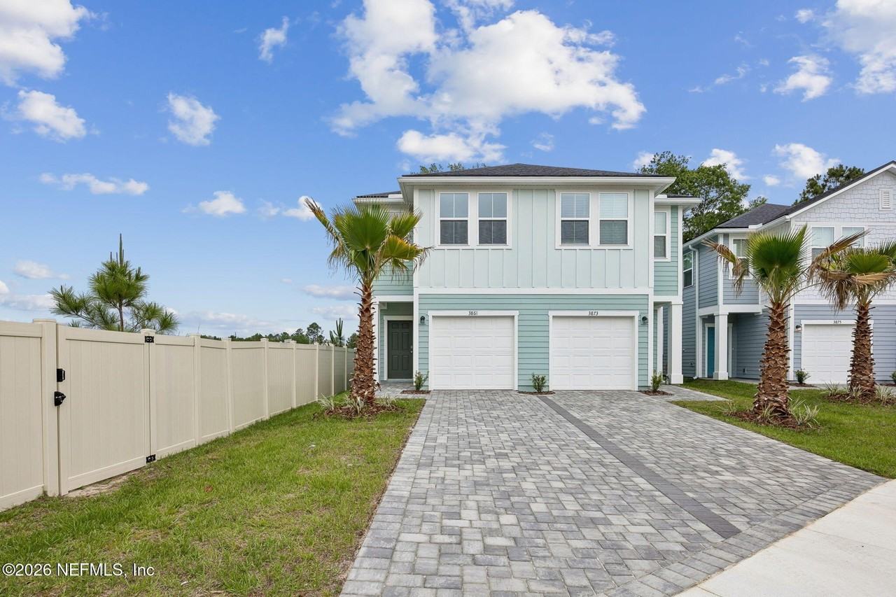 3861 Baxley Villas Ct - Photo 2 of 33
