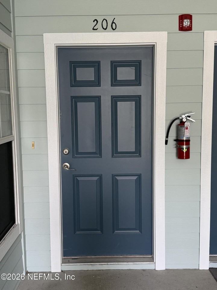 8235 Lobster Bay Ct #206 - Photo 4 of 50