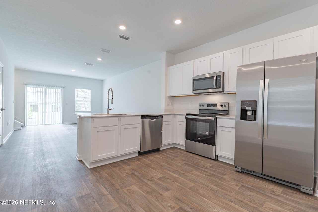 9191 Stony Brook Rd - Photo 7 of 31