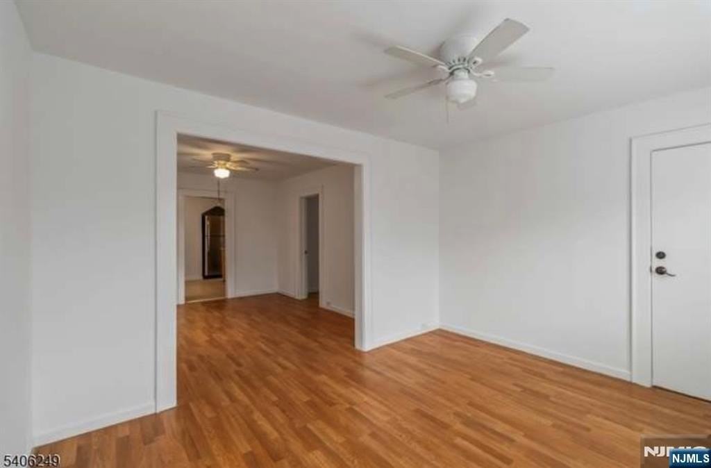 459 Norwood St - Photo 2 of 9