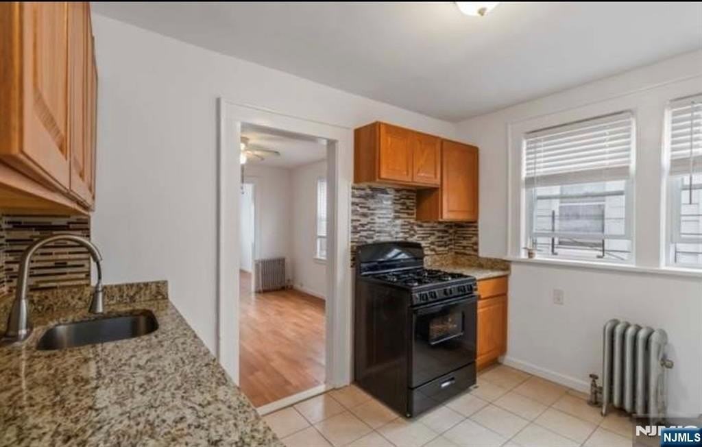 459 Norwood St - Photo 5 of 9
