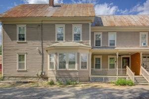 featured image of 8 Chase Ave #1