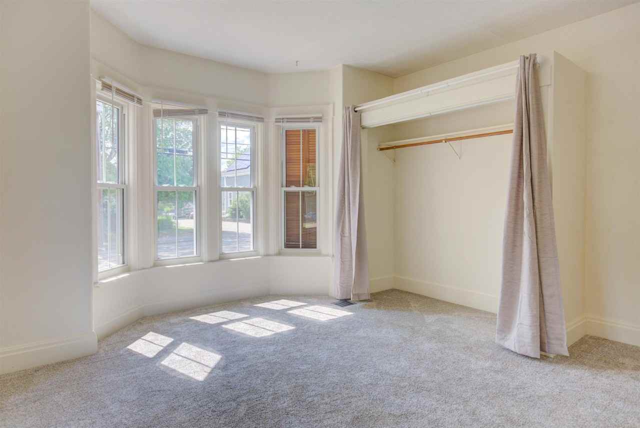 8 Chase Ave #1 - Photo 5 of 16