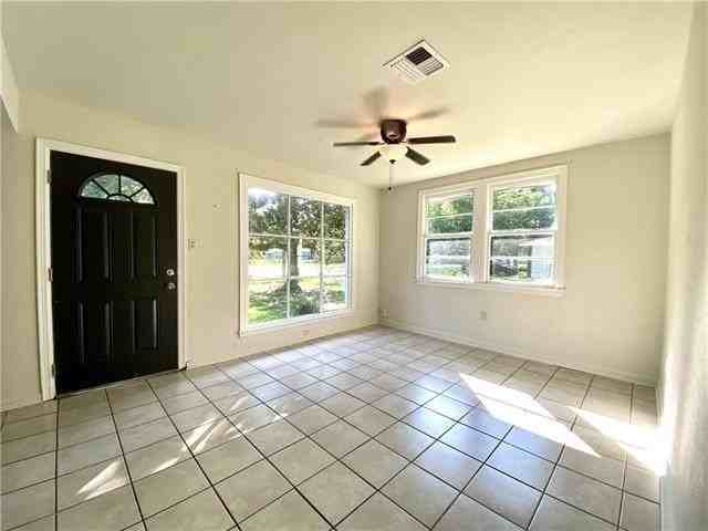 227 E 8th Ave - Photo 3 of 12