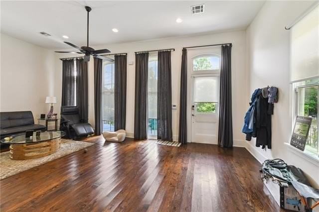 1117 N White St - Photo 6 of 24