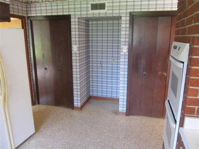 103 C St - Photo 7 of 20