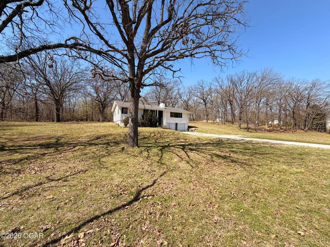 4502 Connecticut Ave - Photo 4 of 7