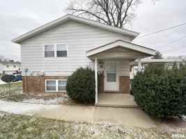 featured image of 1915 W Marlene Ave #B