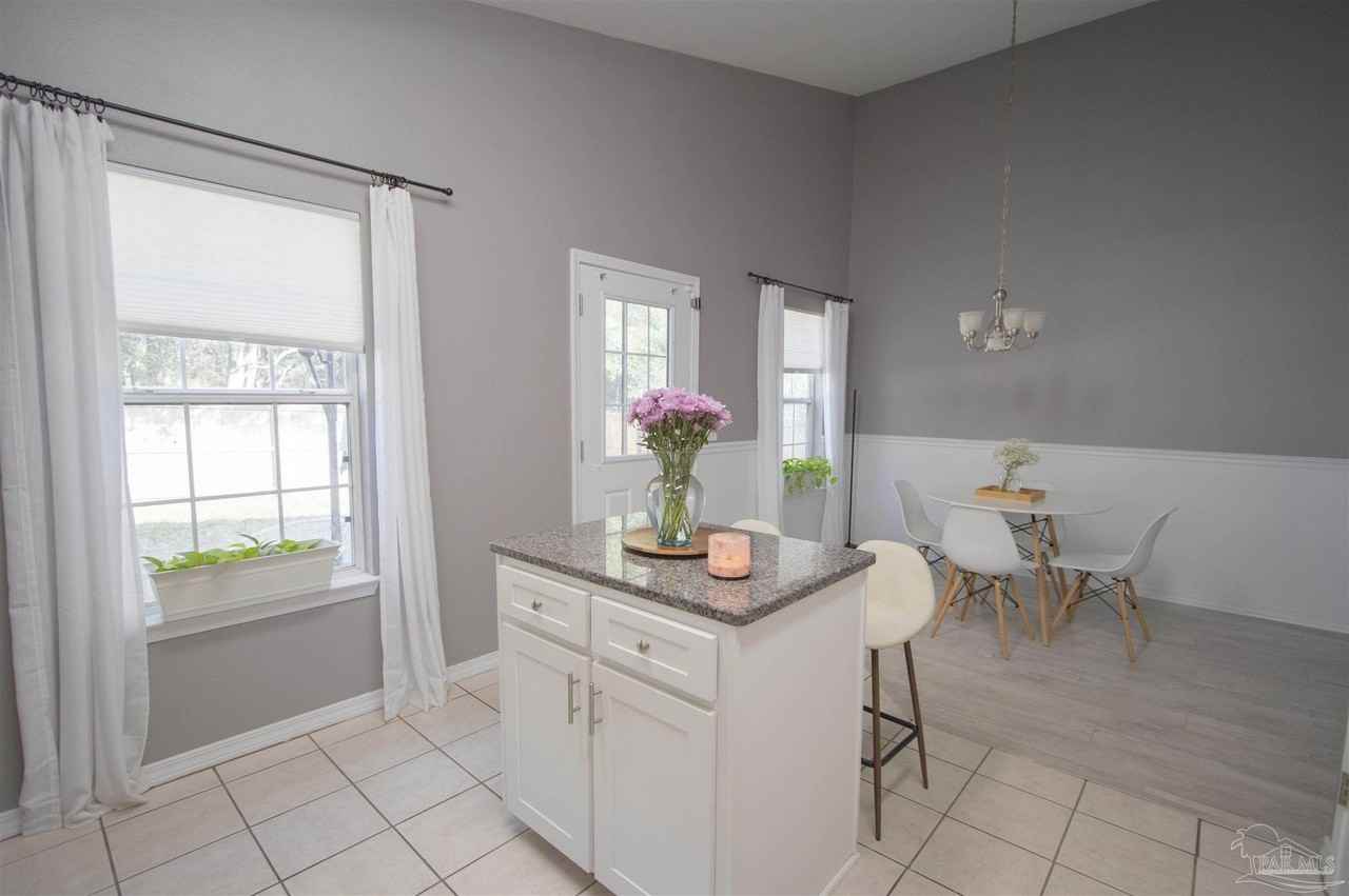 1232 Greystone Ln - Photo 4 of 19