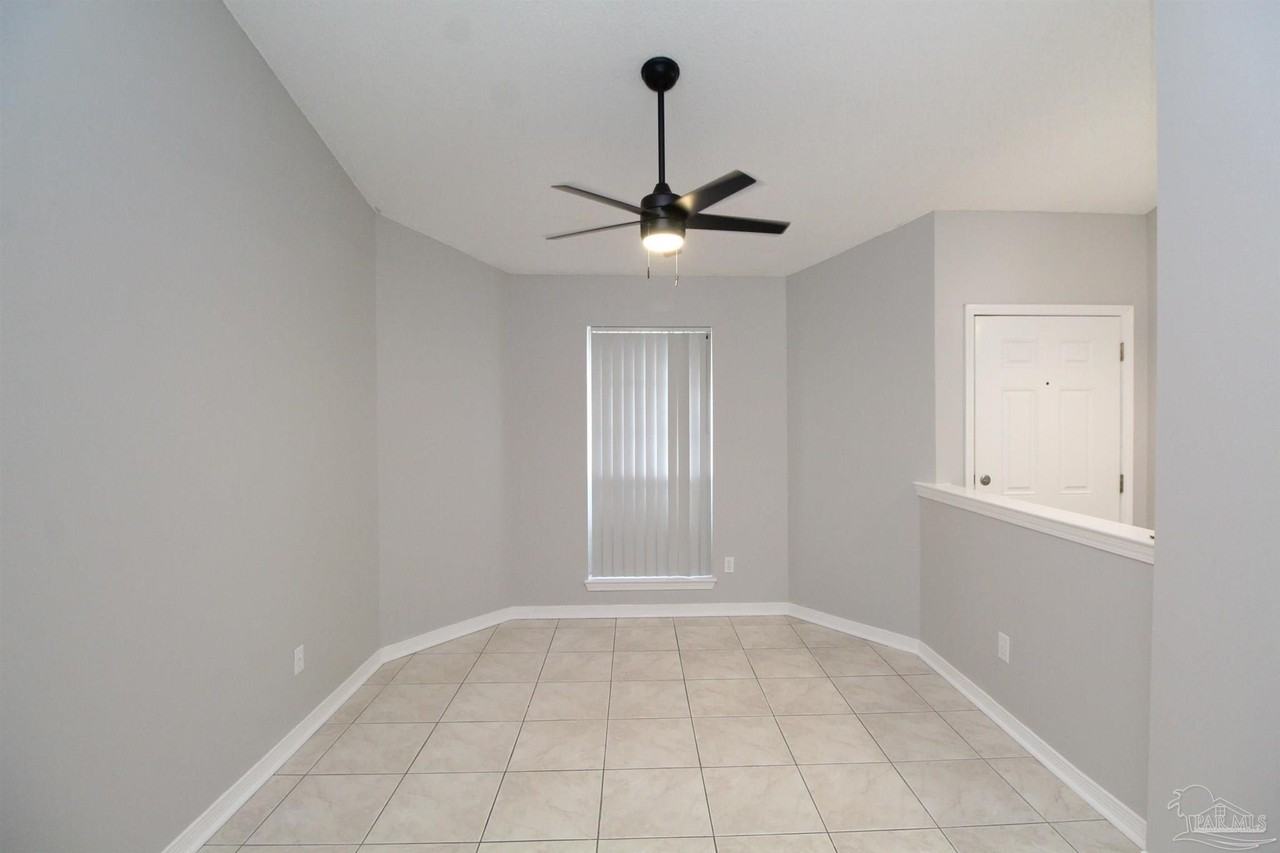 1713 Cahaba Cir - Photo 2 of 16