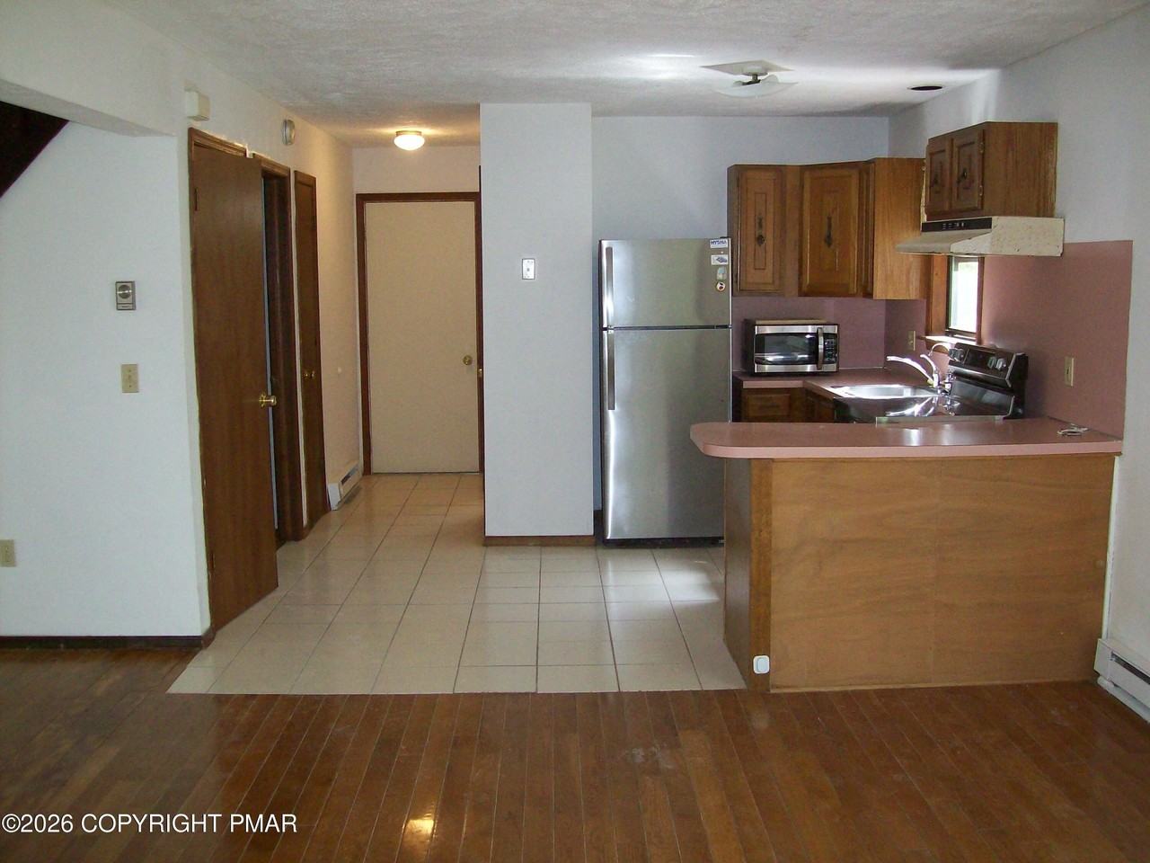 173 Hyland Dr - Photo 7 of 21