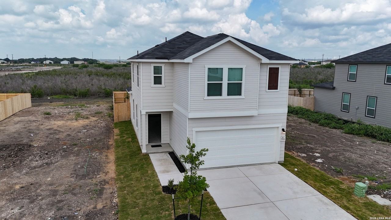 7531 Fishbowl Ln - Photo 3 of 30