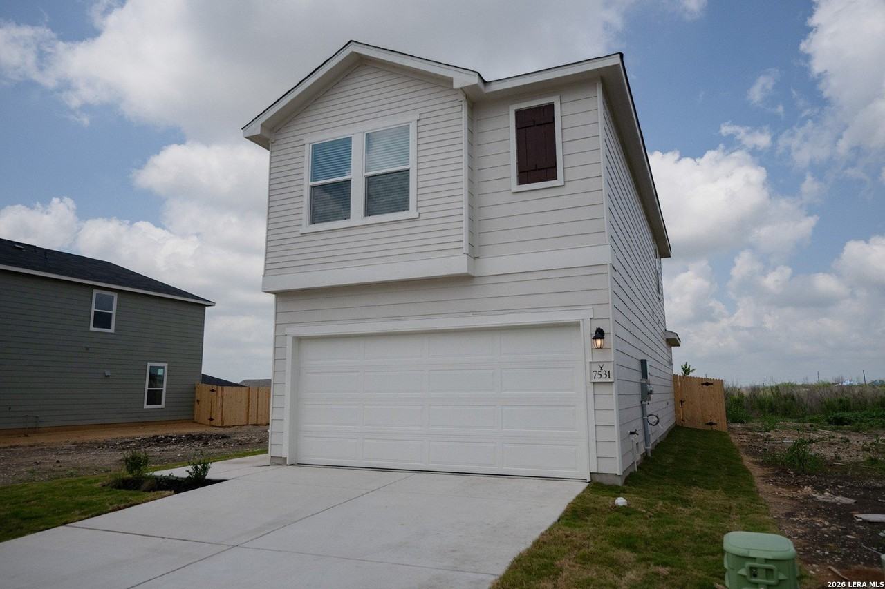 7531 Fishbowl Ln - Photo 6 of 30