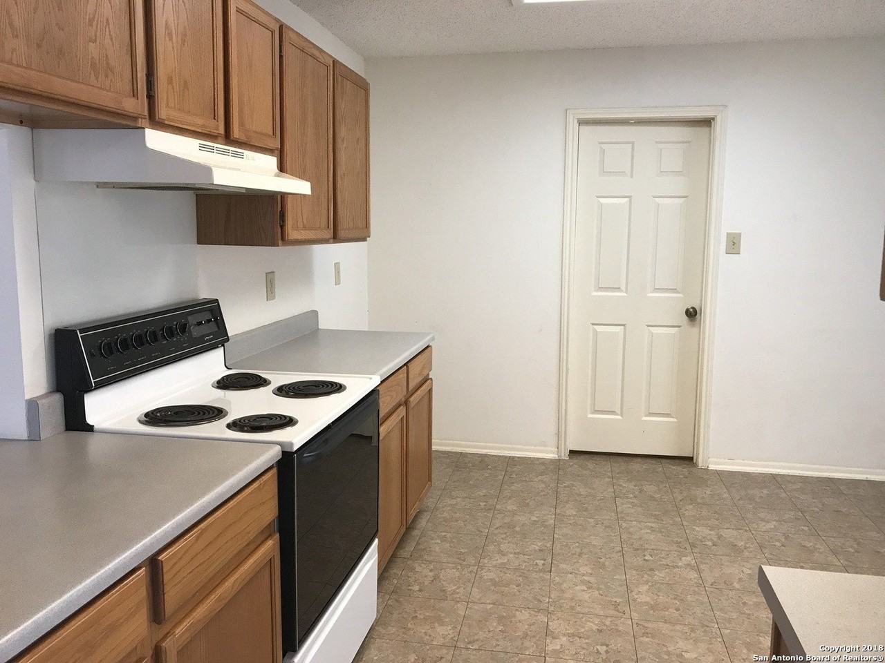 8115 Grimchester - Photo 6 of 15
