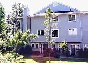 97 Commodore Dr - Photo 1 of 1