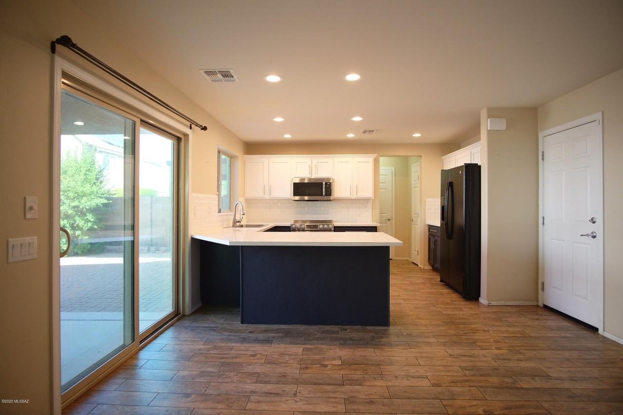 5741 S Ladyslipper Pl - Photo 5 of 40