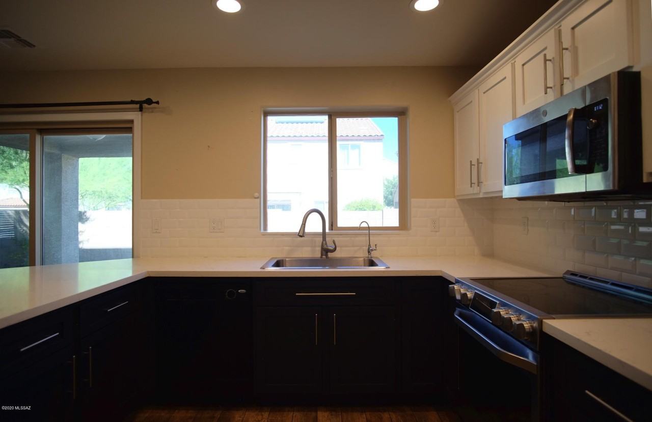 5741 S Ladyslipper Pl - Photo 7 of 40
