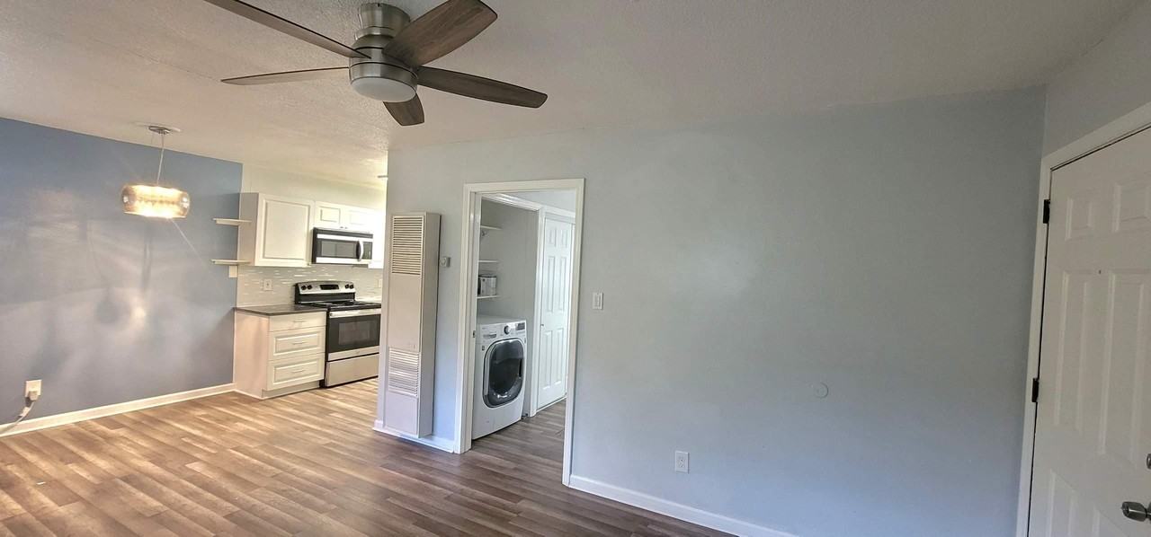 637 Stiles Ave #639-1-2 - Photo 4 of 12