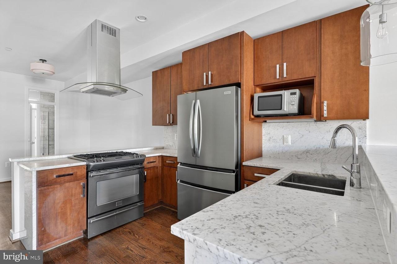 3430 Brown St Nw #4 - Photo 2 of 15