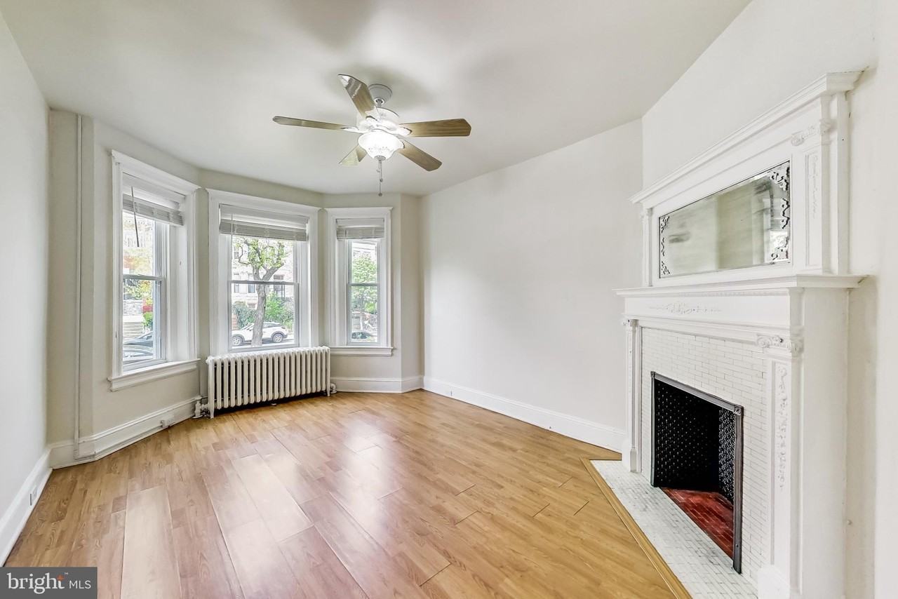 137 R St Ne - Photo 5 of 28