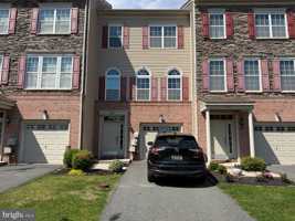 featured image of 2163 Audubon Trl