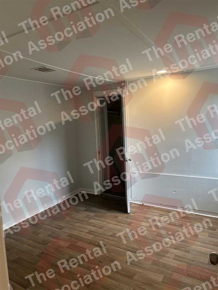 3008 Church St #1 - Photo 6 of 9