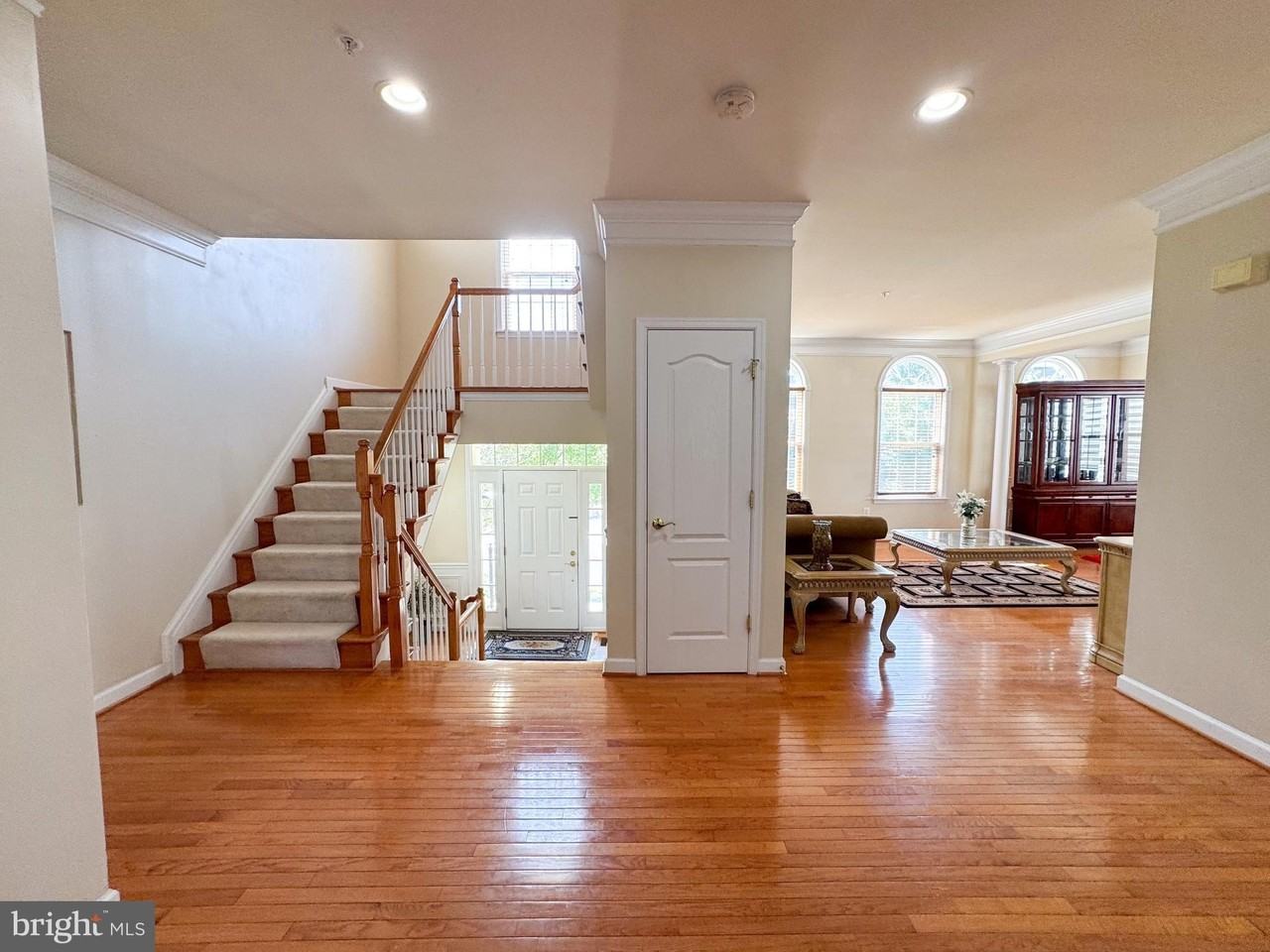 198 Hidden Forest Ct - Photo 3 of 50