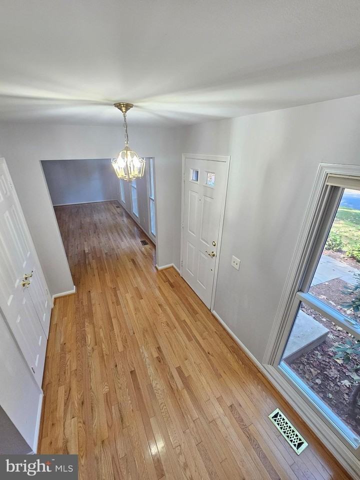 11321 Classical Ln - Photo 3 of 50
