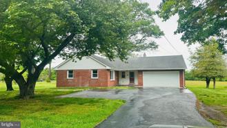 116 N Golfwood Ave - Photo 1 of 1