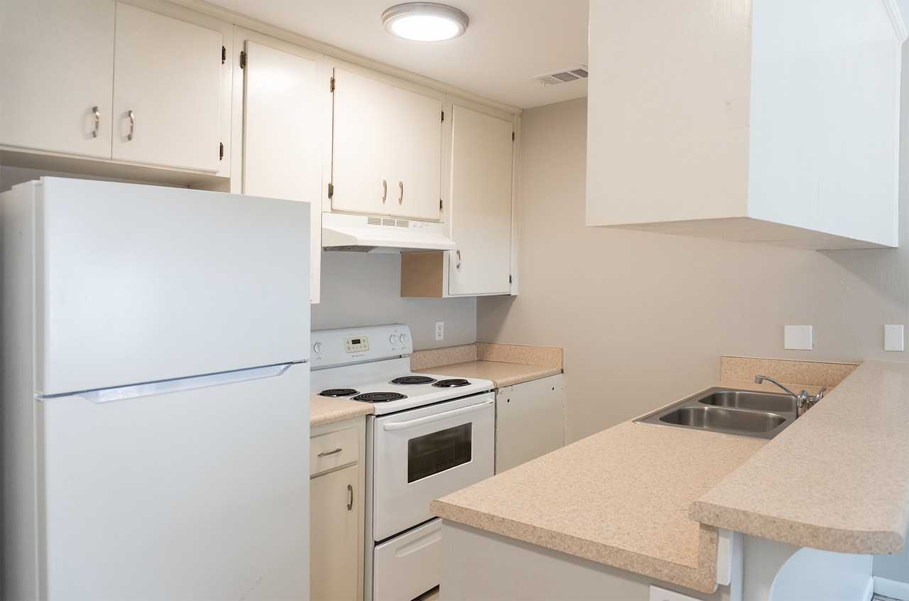 Hayden Road - 414 E #414E - Photo 4 of 24