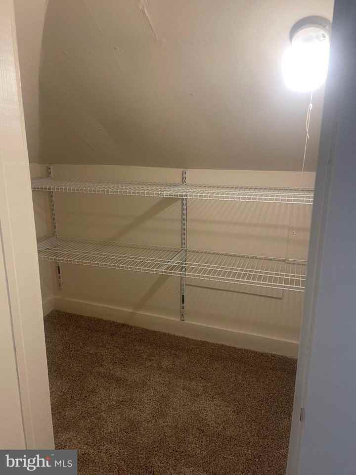 11 Michigan Ave - Photo 3 of 15