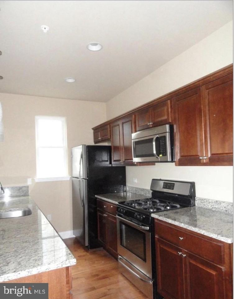 7623 Ridge Ave #C - Photo 3 of 5