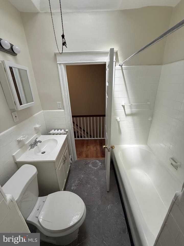 1330 E Luzerne St #2 - Photo 4 of 6