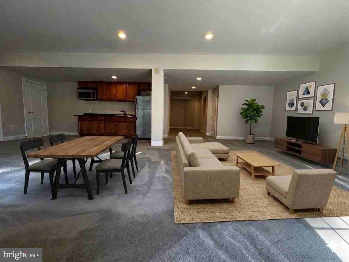 4925 Cahoon Ct - Photo 3 of 31
