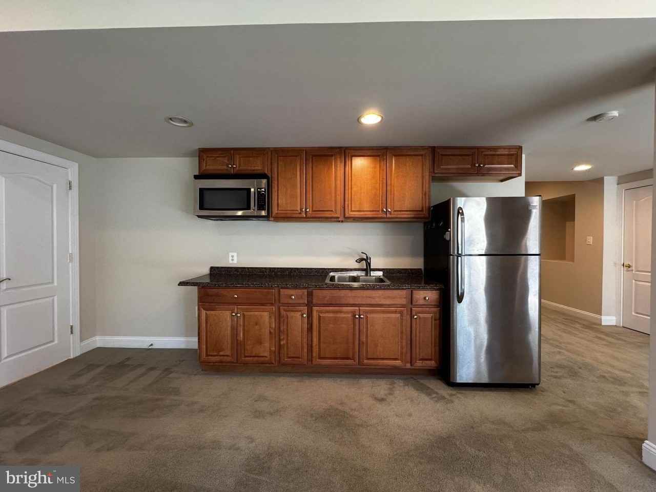4925 Cahoon Ct - Photo 4 of 31