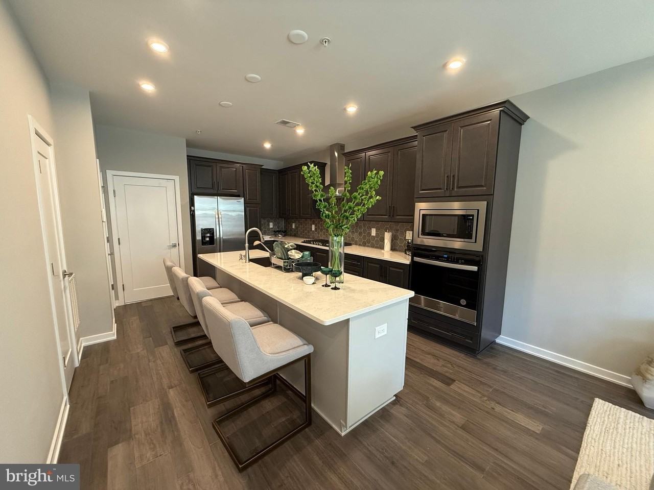 7567 Sawyer Farm Way - Photo 3 of 24