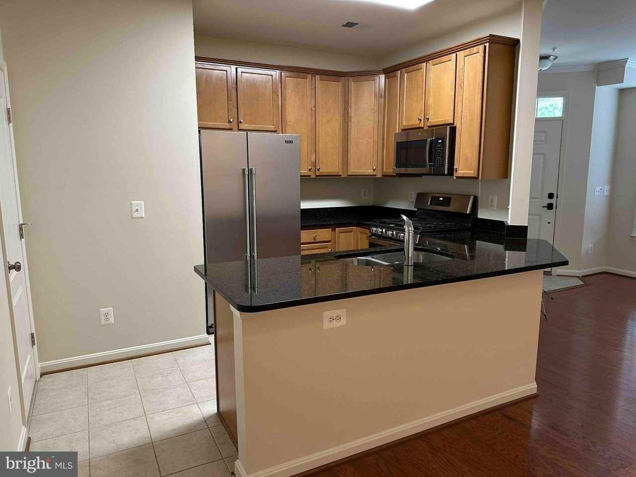 19444 Promenade Dr - Photo 5 of 27